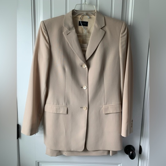 Vintage Tombolini Woman’s Suit - Picture 1 of 12